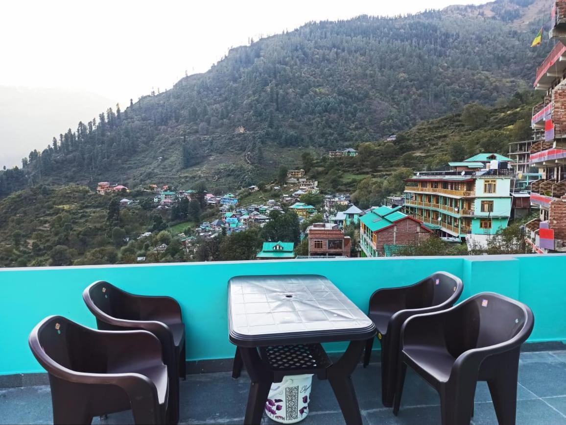 Aman Resort, Tosh Village, Himachal Pradesh Exterior foto