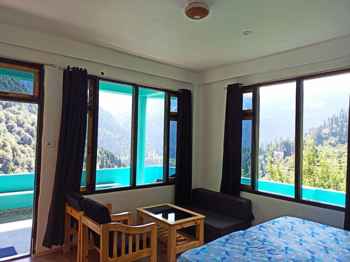 Aman Resort, Tosh Village, Himachal Pradesh Exterior foto